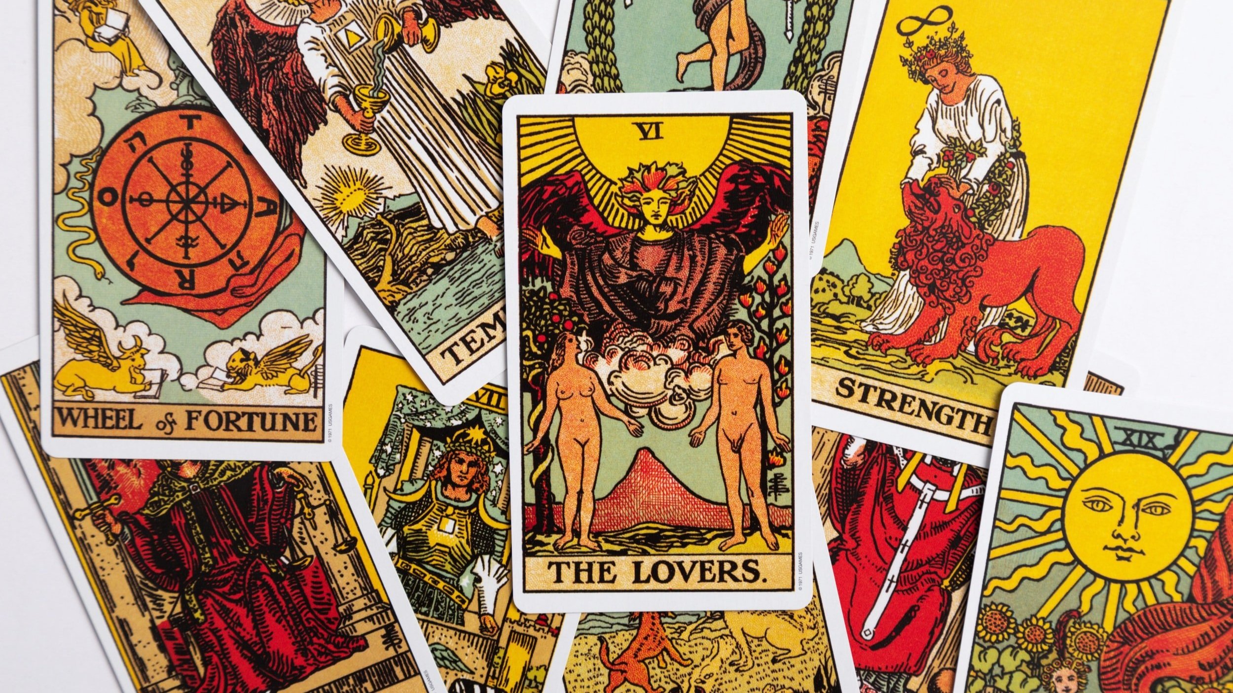 Your Guide to Yes/No Answers: Ask a Question Tarot Explained